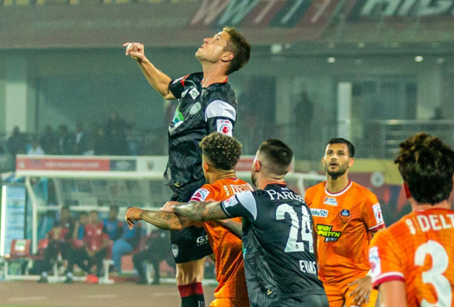NorthEast United FC draws the match by 2-2 against FC Goa