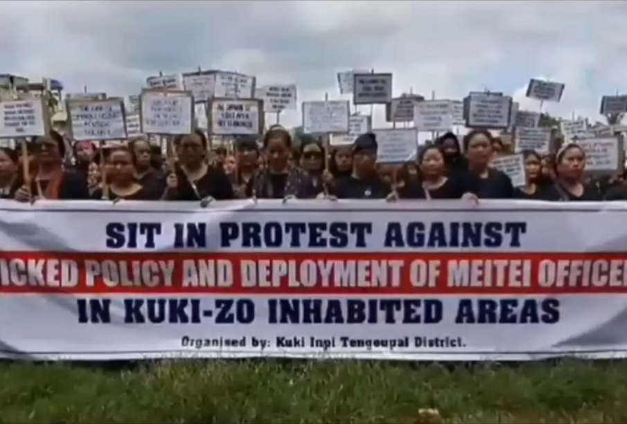 Against deployment of Meiteis in Kuki-Zo dense areas, sit in protest