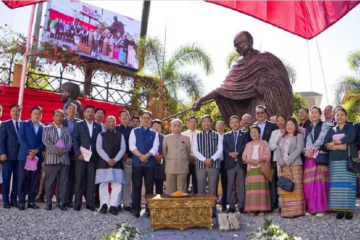 On the Constitution Day, Mahatma Gandhi's 16-ft statue unveiled